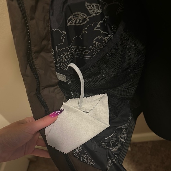 Dark Brown Columbia Titanium 550 Waterproof Down Jacket w/ Faux Fur Hood - Picture 6 of 7